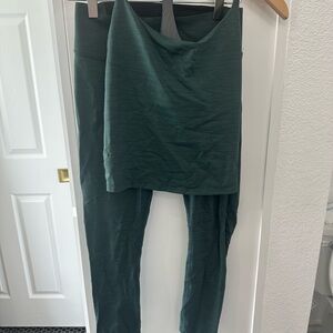 Outdoor Voices Set: tank and leggings